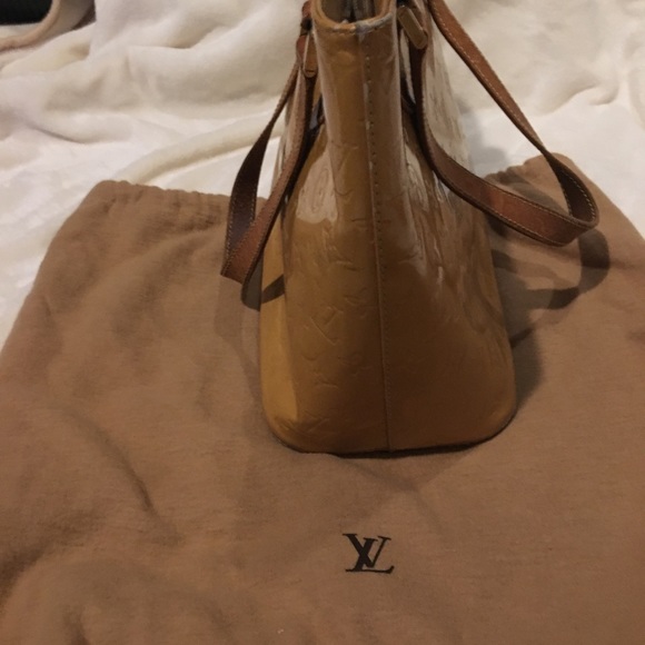 Louis Vuitton Handbag sold - Picture 3 of 8